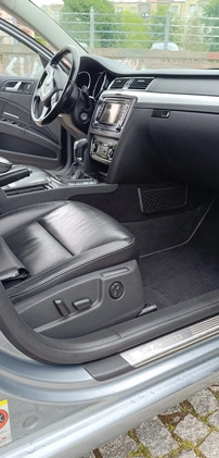 Skoda Superb cena 29999 przebieg: 299000, rok produkcji 2010 z Gubin małe 352
